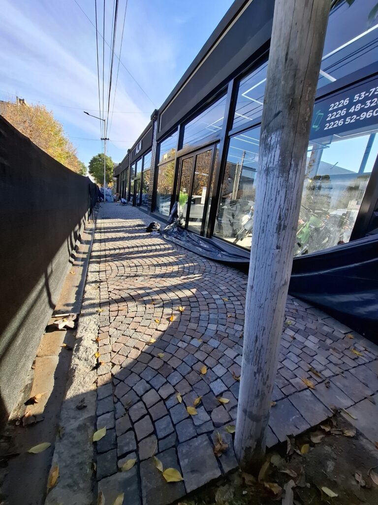 Instalación de pórfido mixto